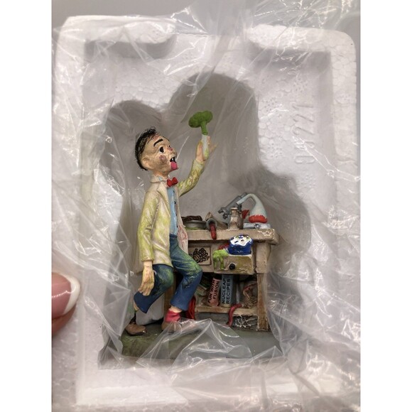 Department 56 Snow Village Halloween Dr. Lunatic The Mad Scientist Figure - Picture 5 of 6